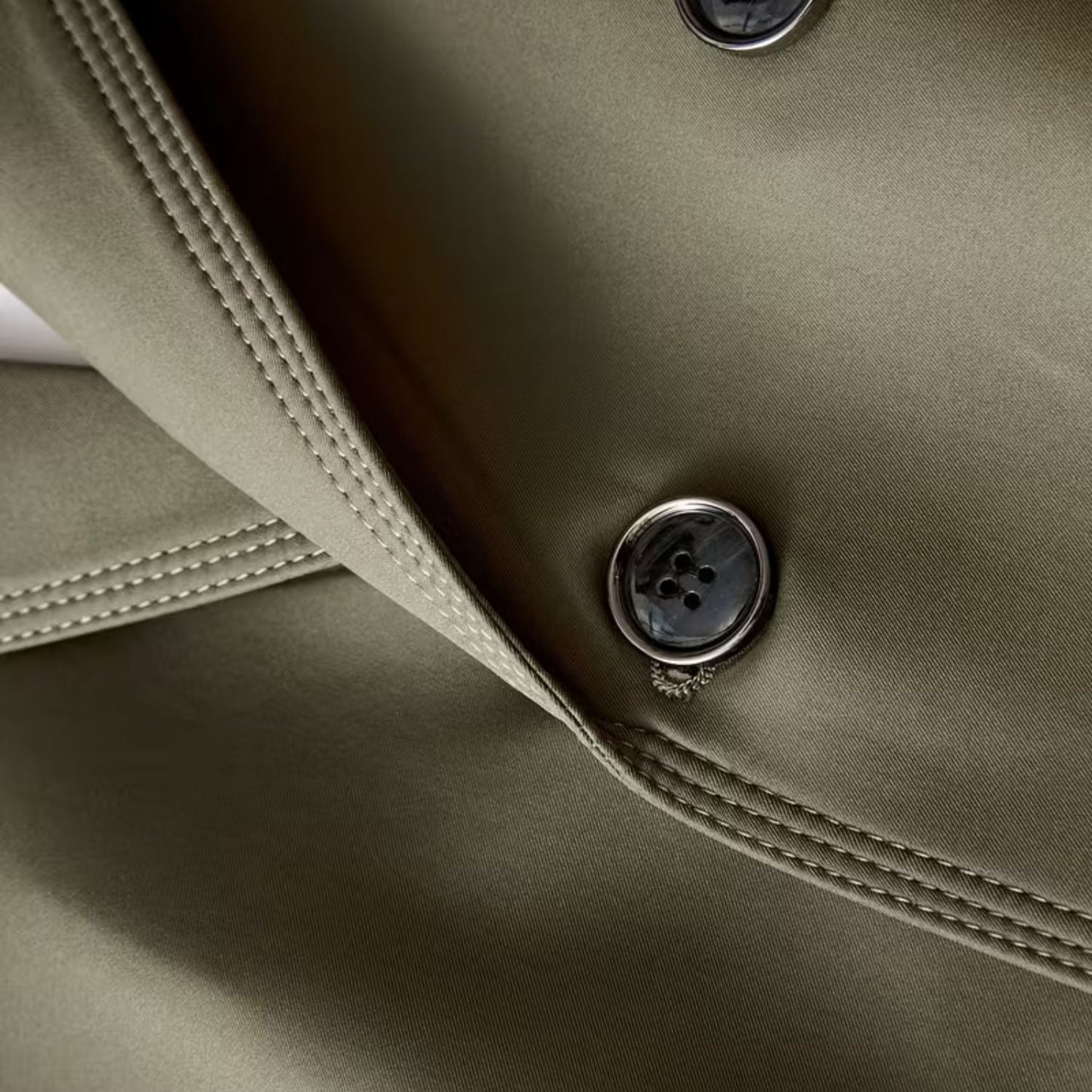 Double-Breasted Lapel Over Coat | Zyphhra
