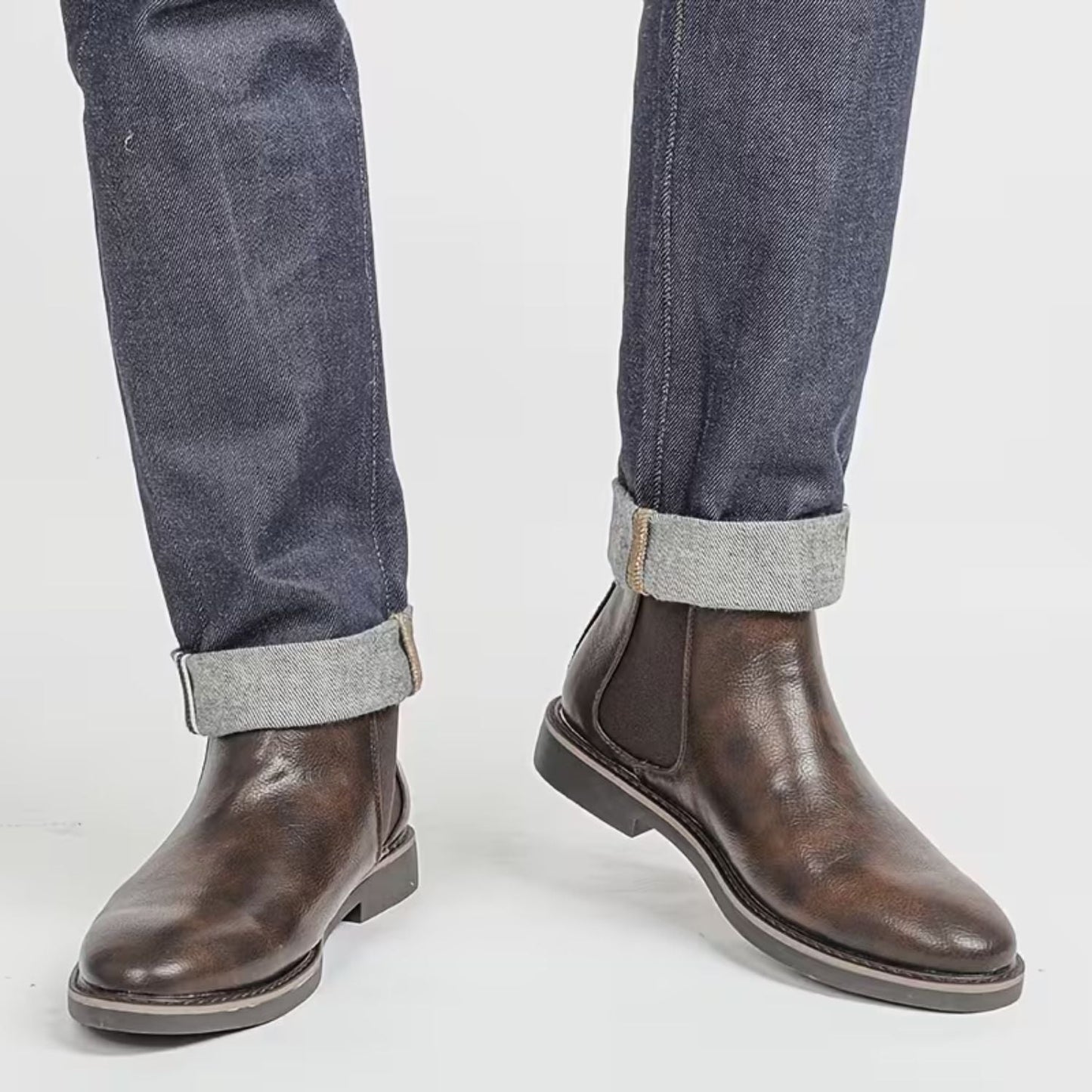 Classic Chelsea Boots | Zyphhra