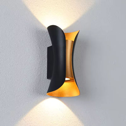 Modern Black Gold Wall Light | Zyphhra