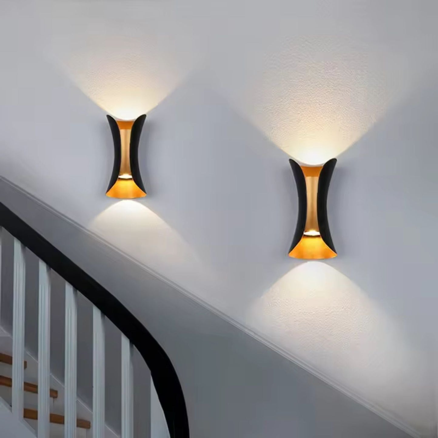 Modern Black Gold Wall Light | Zyphhra