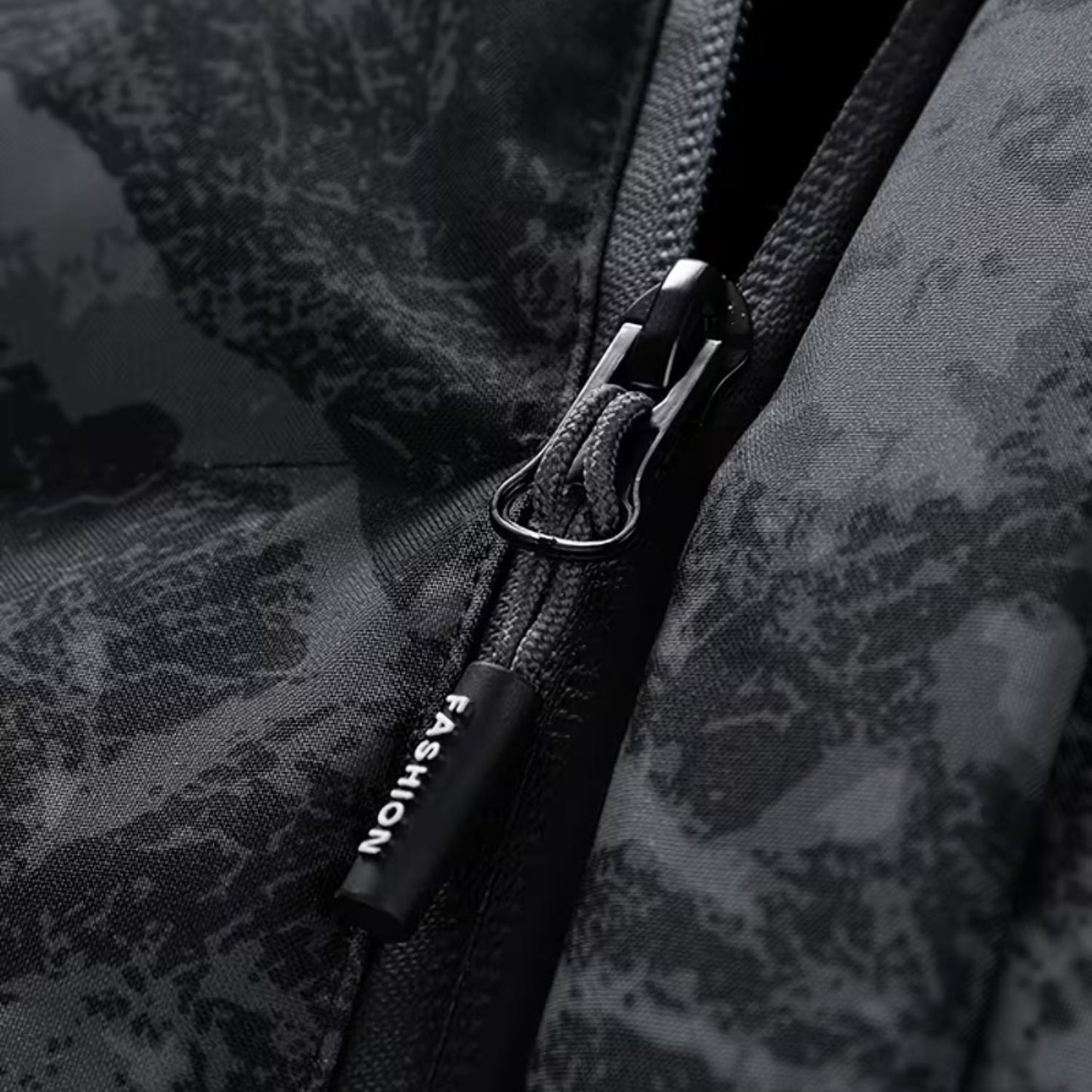 Camo Hooded Puffer Jacket | Zyphhra