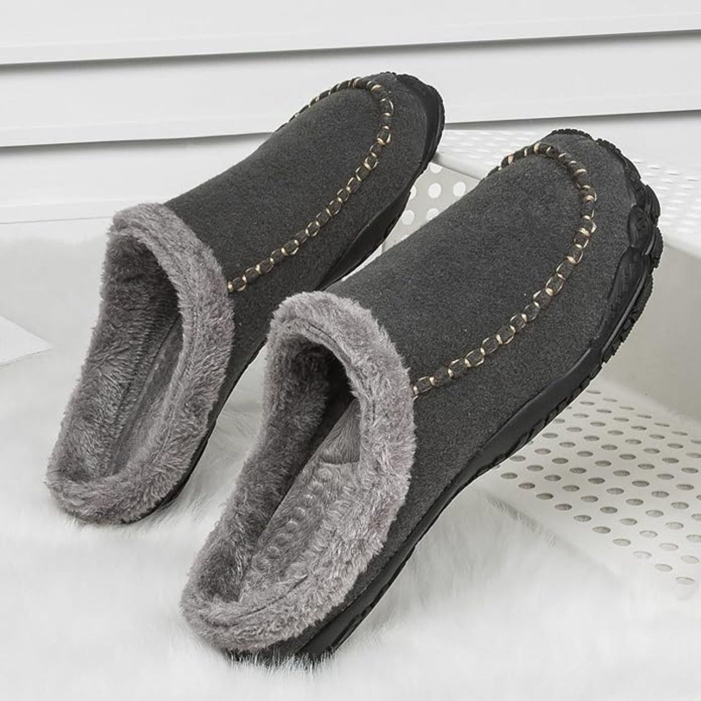 Fleece Lined Moccasin Slippers | Zyphhra