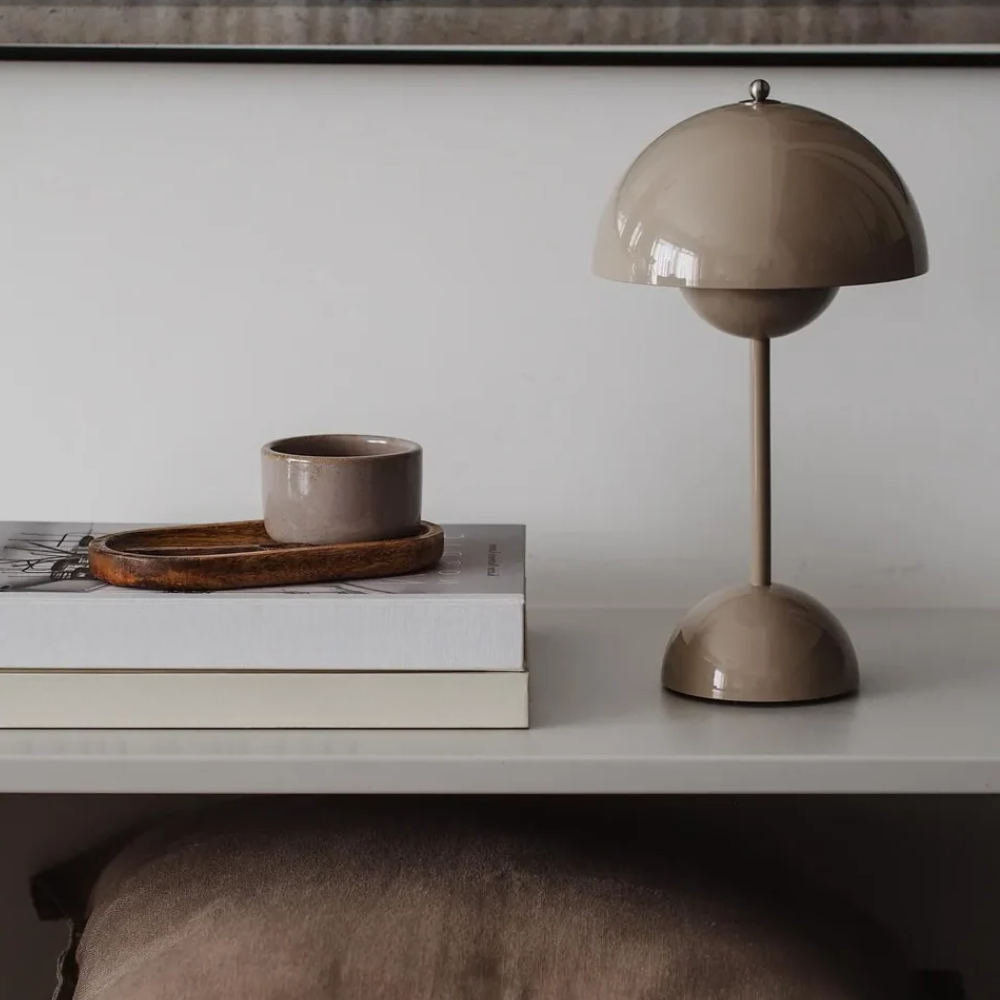Classic-Inspired Spherical Table Light | Zyphhra
