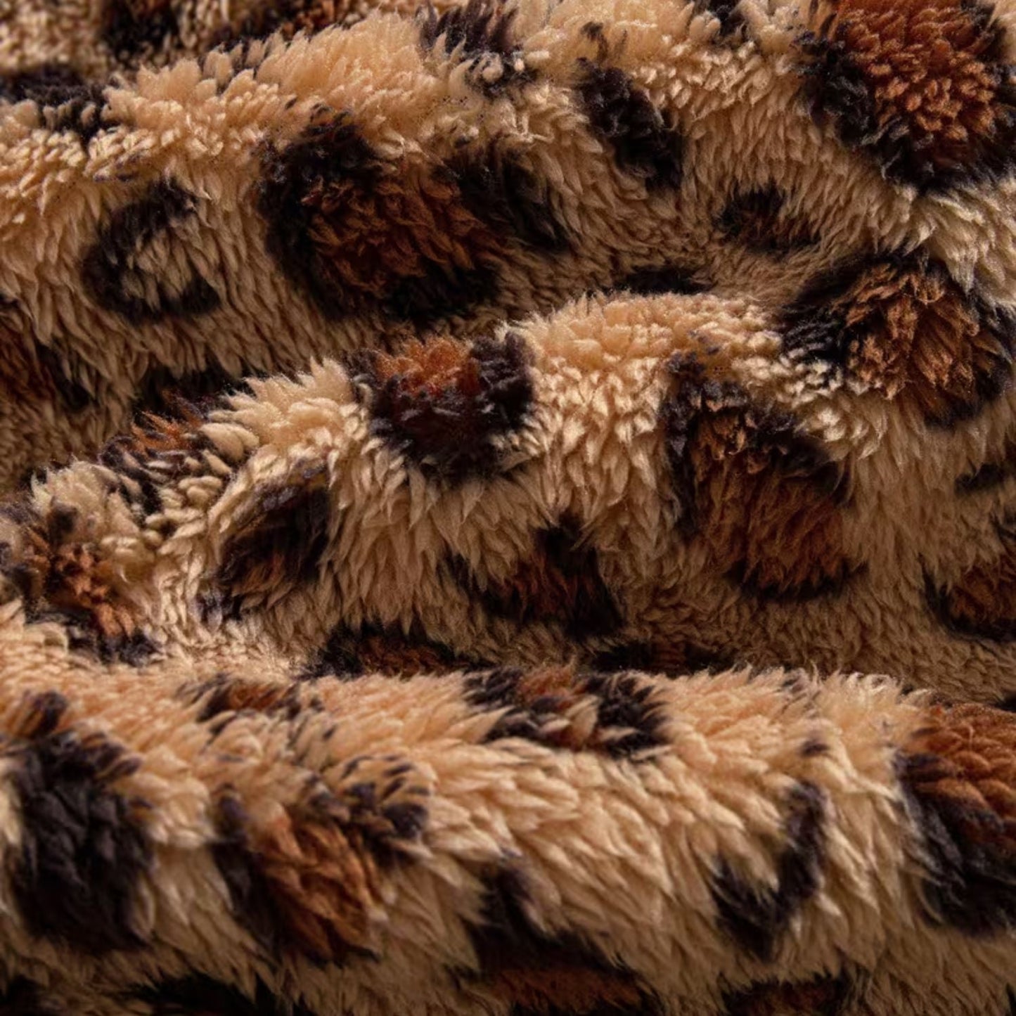 Leopard Pattern Plush Fur Coat | Zyphhra