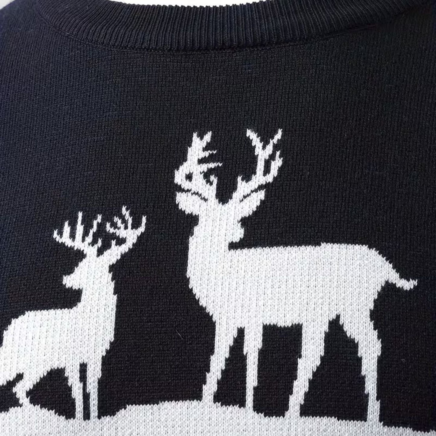 Reindeer & Pine Christmas Jumper | Zyphhra