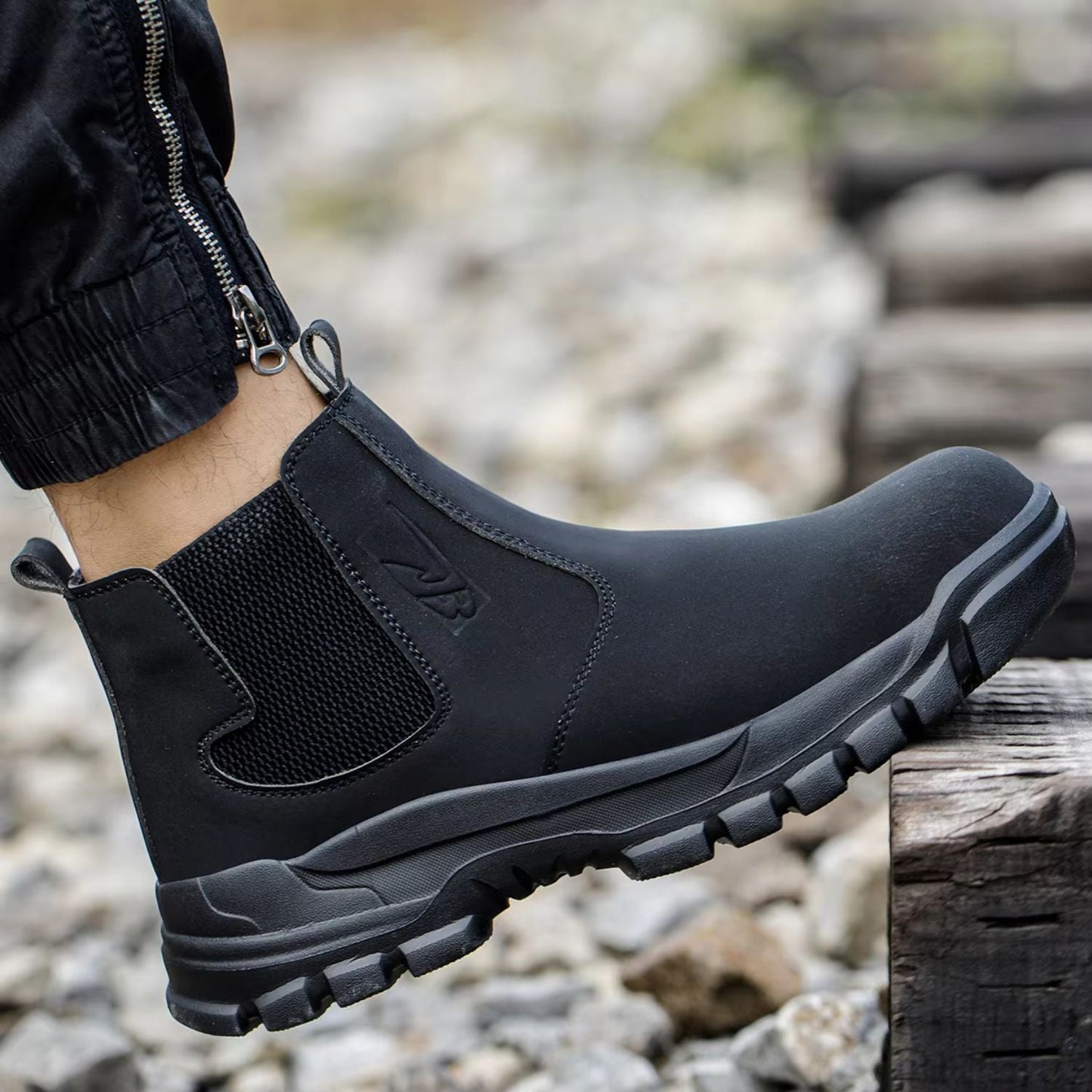 Wide Fit Safety Work Boots | Zyphhra