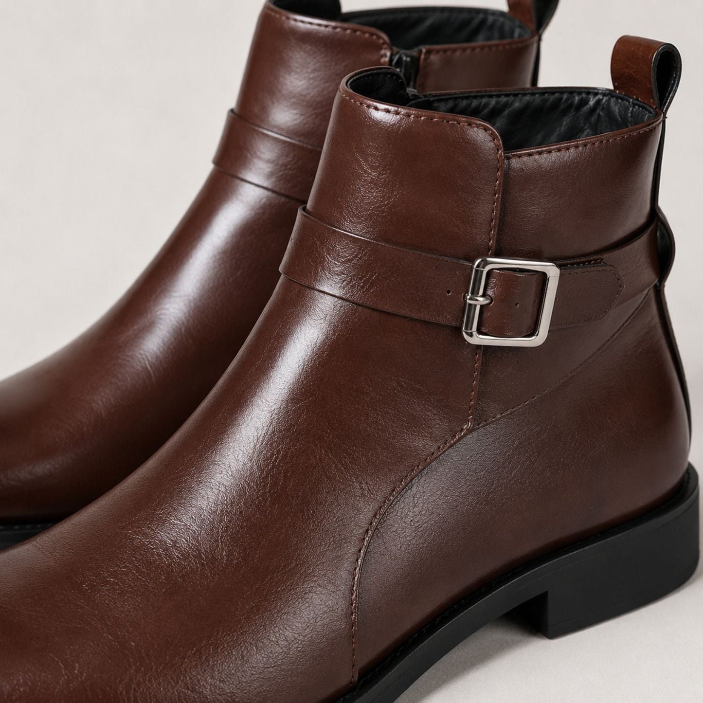 Buckle Chelsea Boots | Zyphhra
