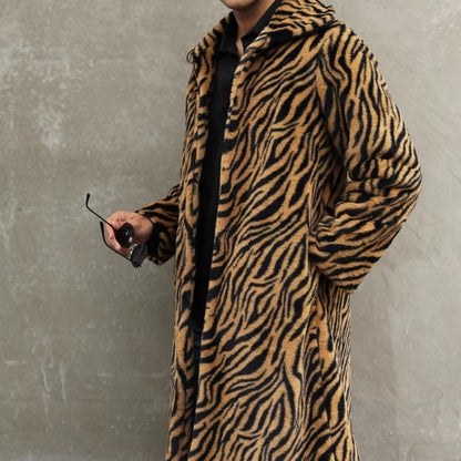 Bold Patterned Plush Fur Coat | Zyphhra