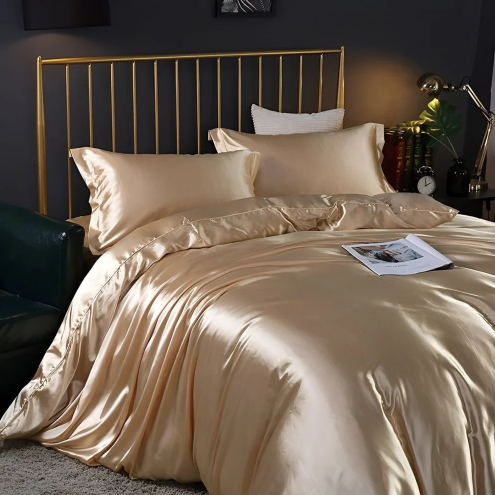 Luxurious Antibacterial Silk Bedding Set | Zyphhra