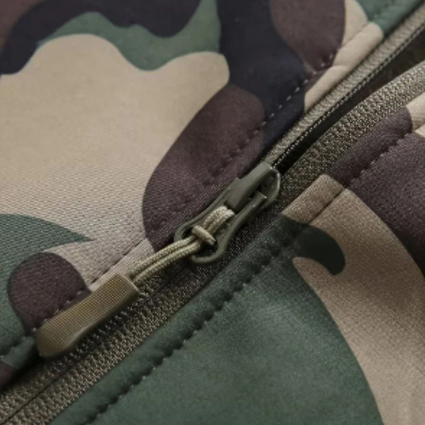 Camouflage Hooded Ski Jacket | Zyphhra