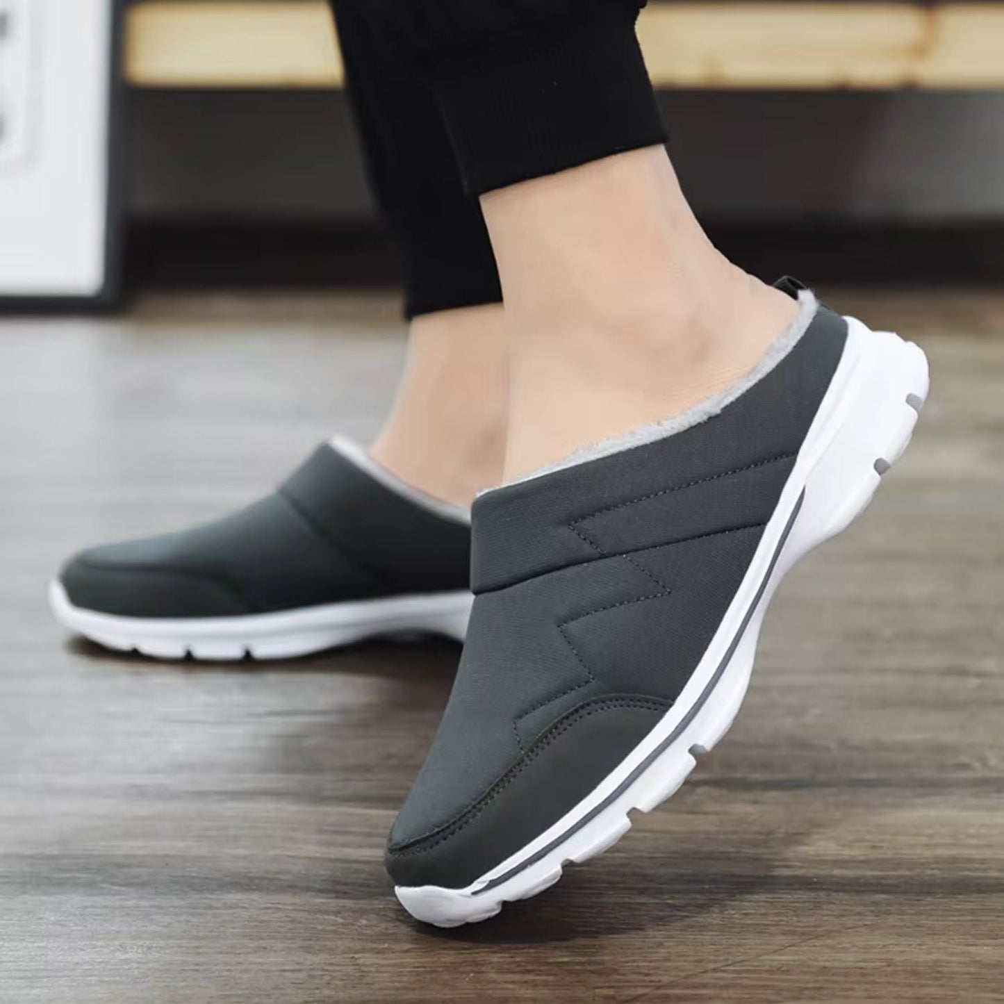 Plush Lined Slip-On Slippers | Zyphhra